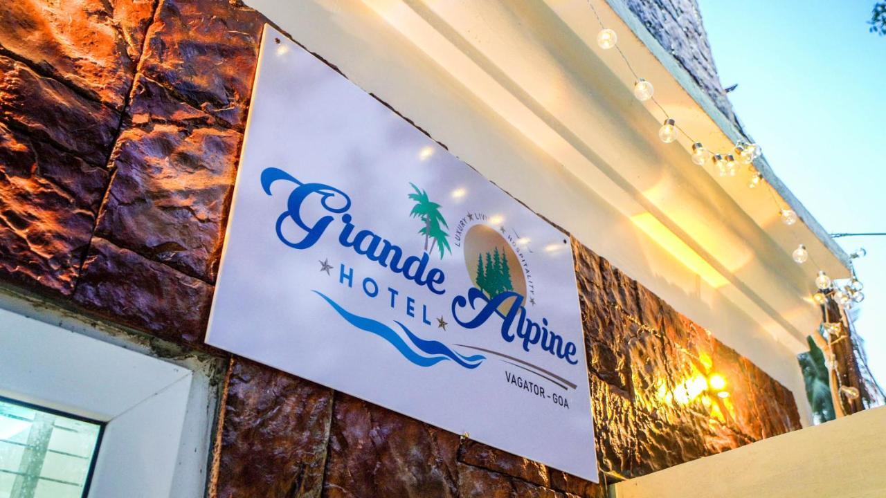 Grande Alpine Hotel Вагатор Екстер'єр фото